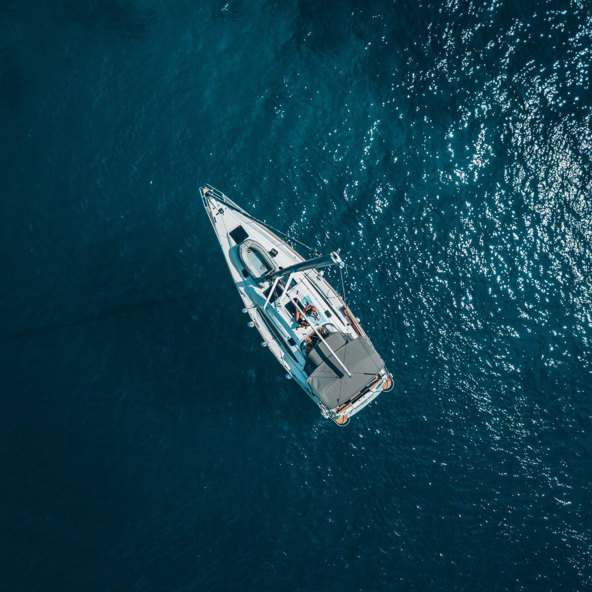 Die Yacht für deinen Traumtörn liegt nur einen Klick entfernt