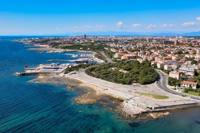 Yacht charter Tuscany